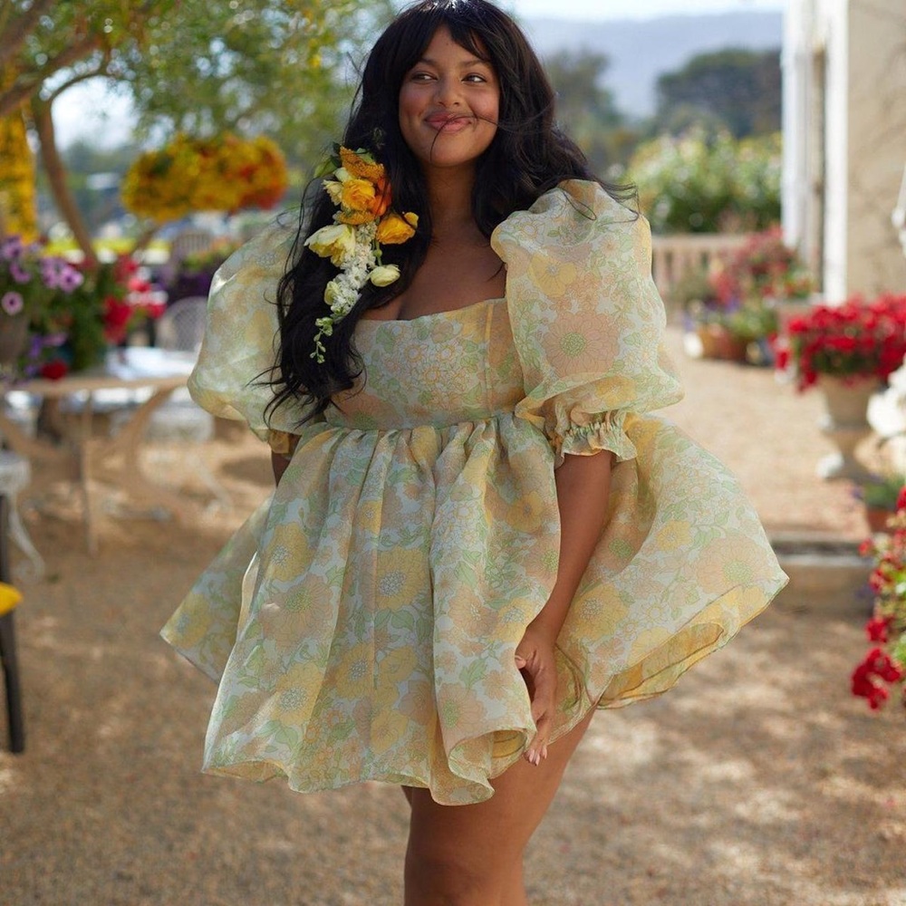 SELKIE
Citrus Trip Puff Dress
Size XS